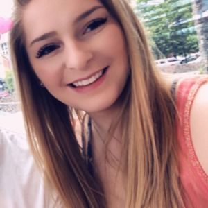 Meet your Posher, Rebecca